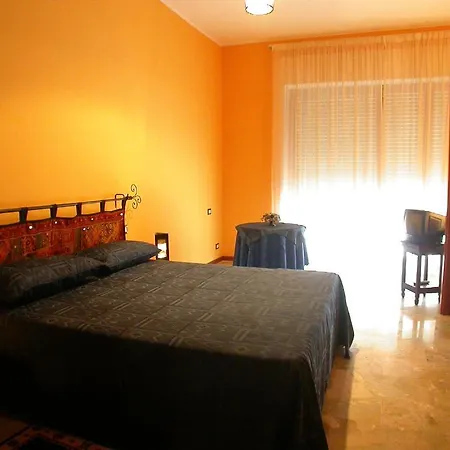 Centro Nocleg ze śniadaniem 5*